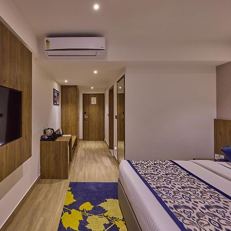 Grand Continent Hebbal A Sarovar Portico Affiliate Hotel Bangalore Eksteriør bilde