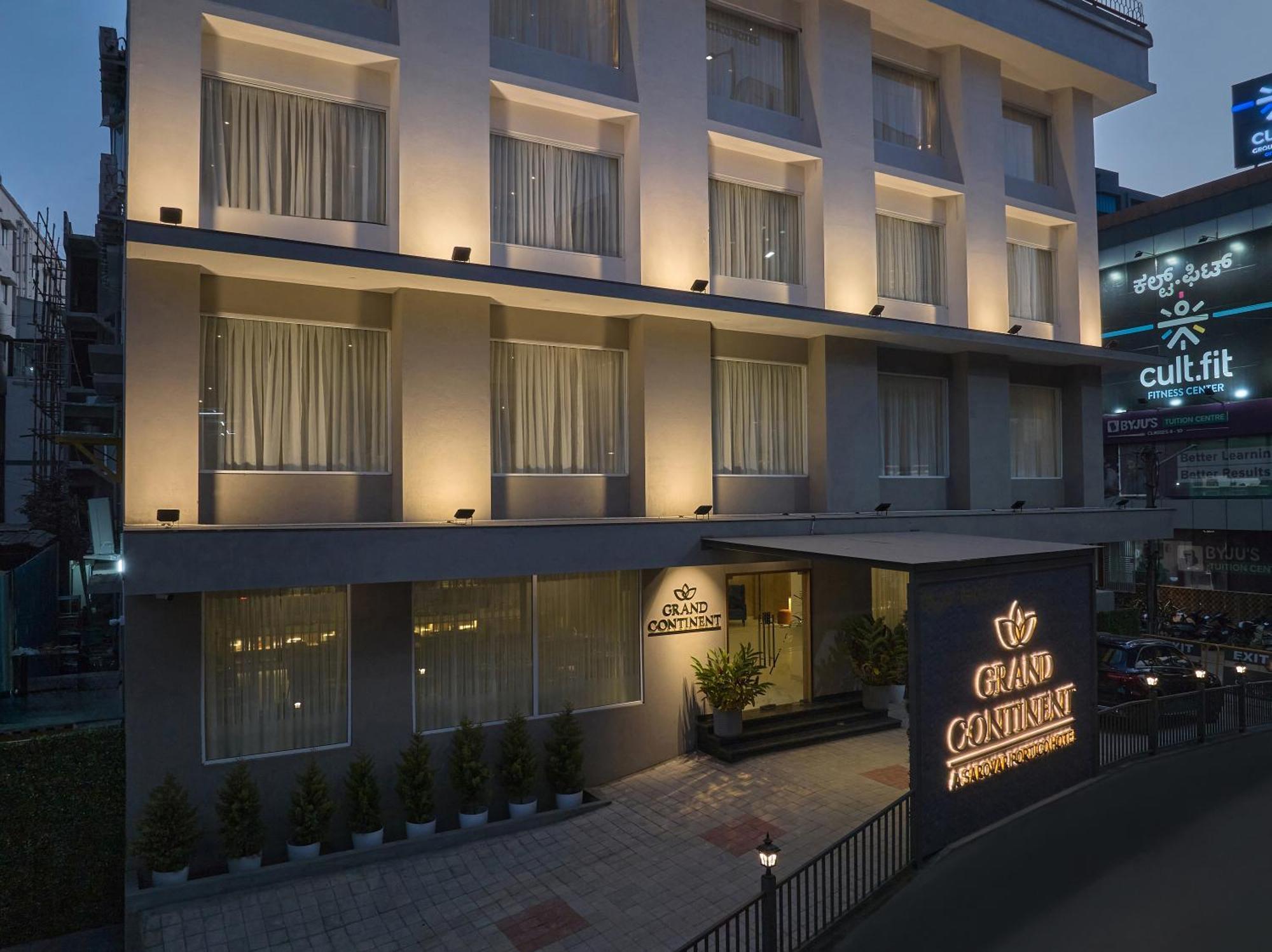 Grand Continent Hebbal A Sarovar Portico Affiliate Hotel Bangalore Eksteriør bilde