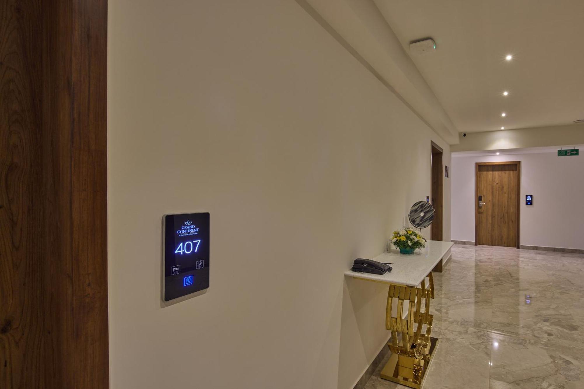 Grand Continent Hebbal A Sarovar Portico Affiliate Hotel Bangalore Eksteriør bilde