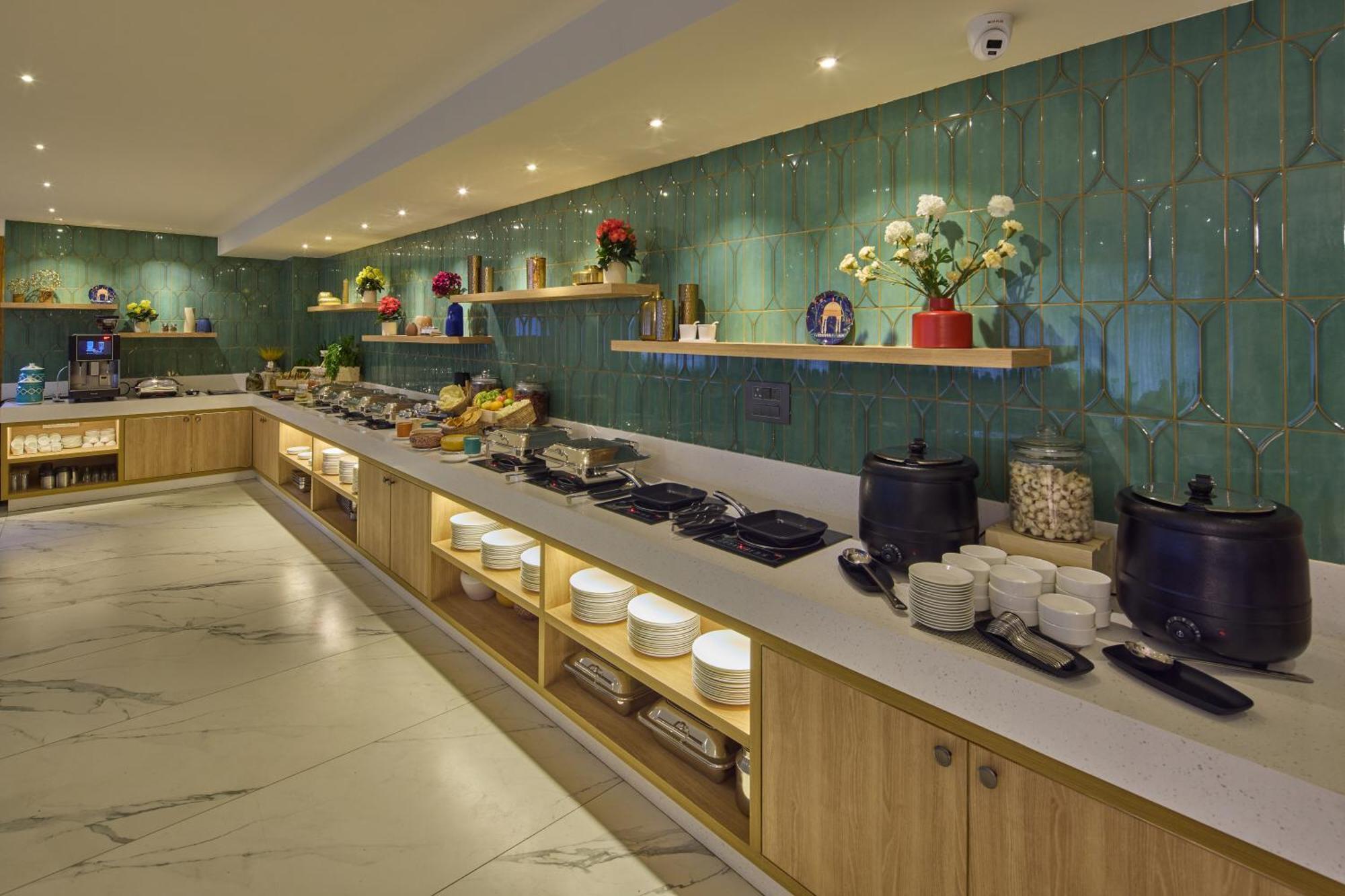 Grand Continent Hebbal A Sarovar Portico Affiliate Hotel Bangalore Eksteriør bilde
