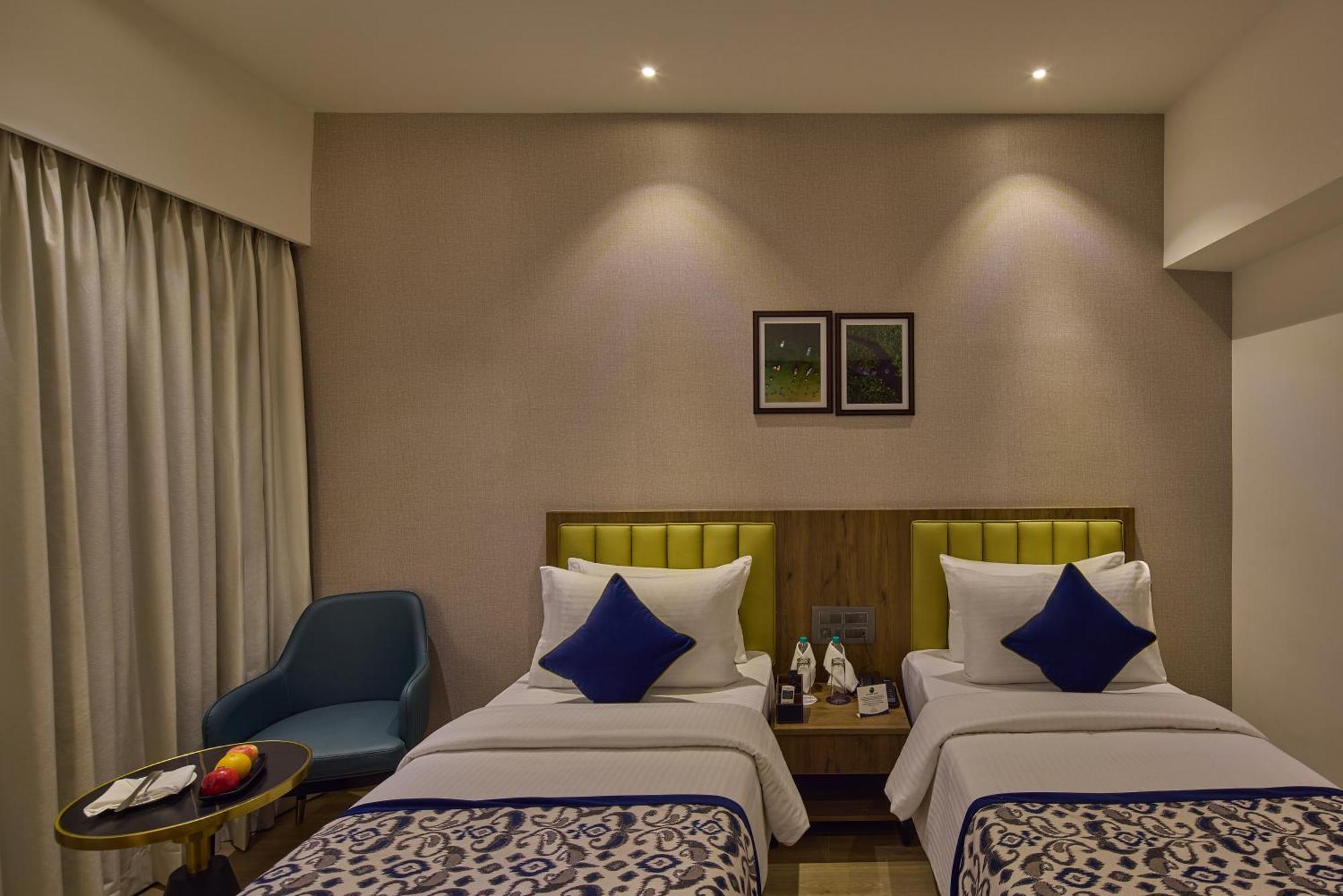 Grand Continent Hebbal A Sarovar Portico Affiliate Hotel Bangalore Eksteriør bilde